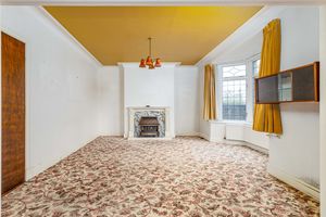 Higher Park Royd Drive